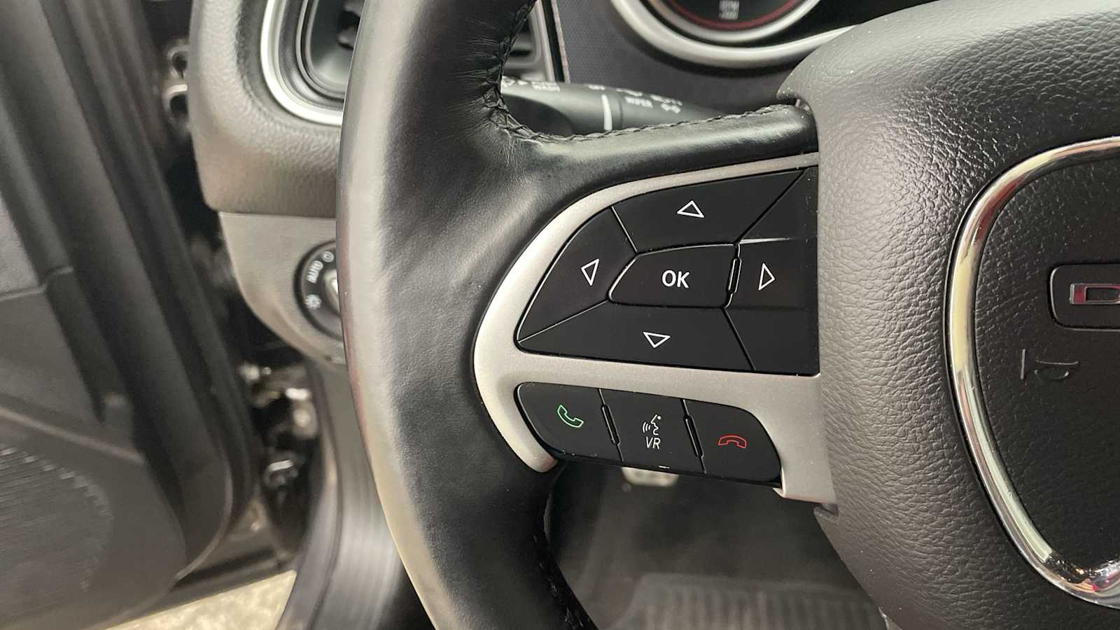 Thumbnail: 2015 Dodge Challenger - 13