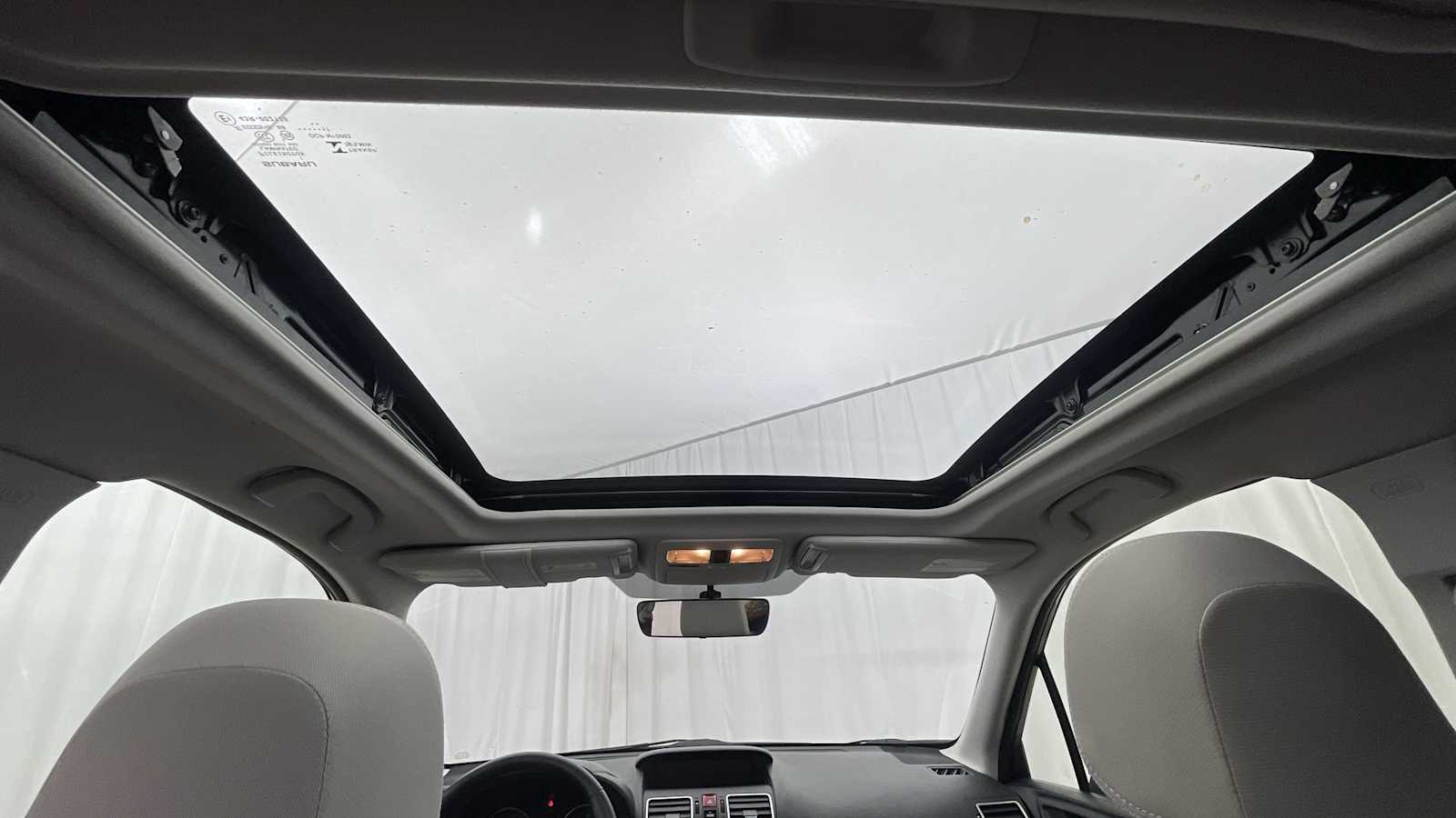 Thumbnail: 2017 Subaru Forester - 8