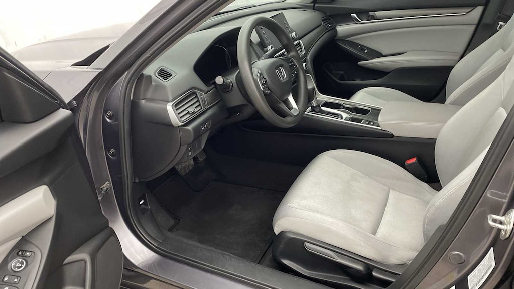 Used 2018 Honda Accord LX Sedan