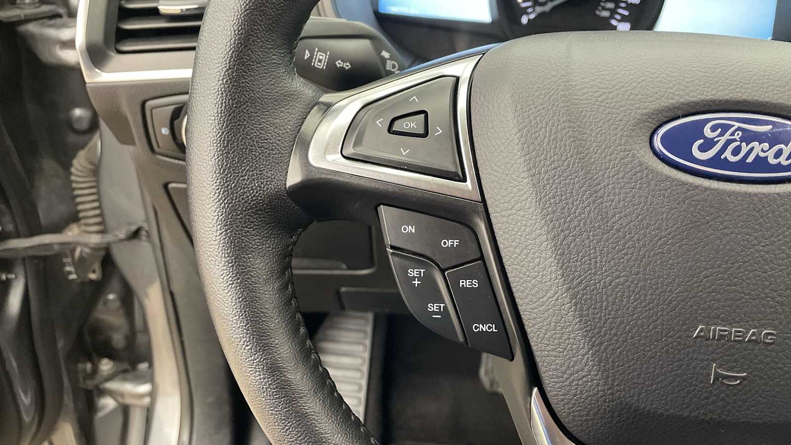 Thumbnail: 2024 Ford Edge - 12