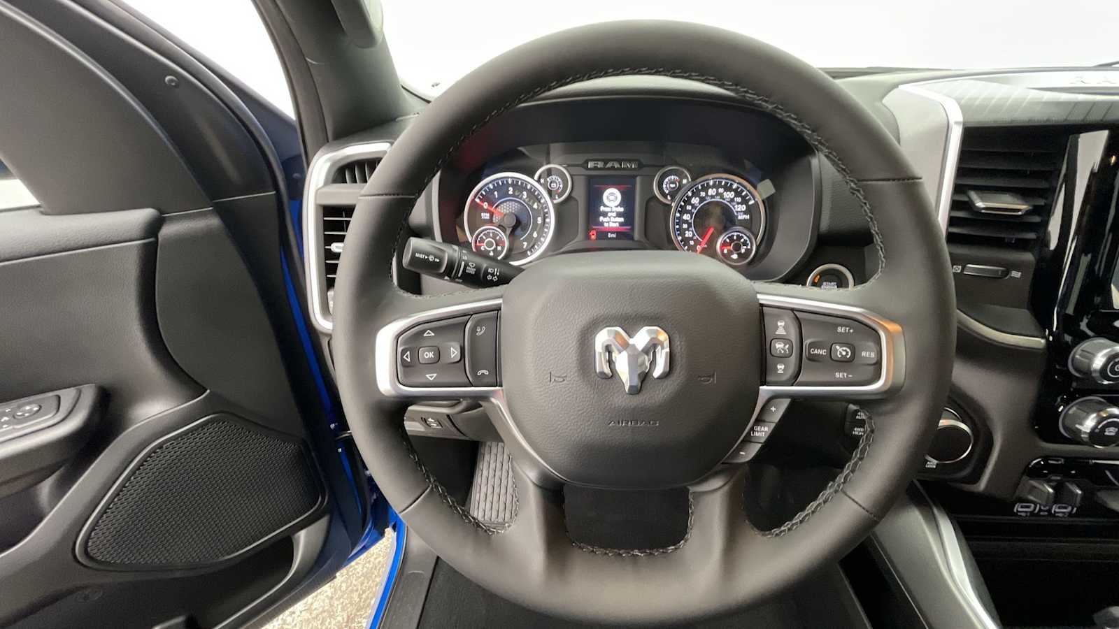 Thumbnail: 2026 RAM 1500 - 11