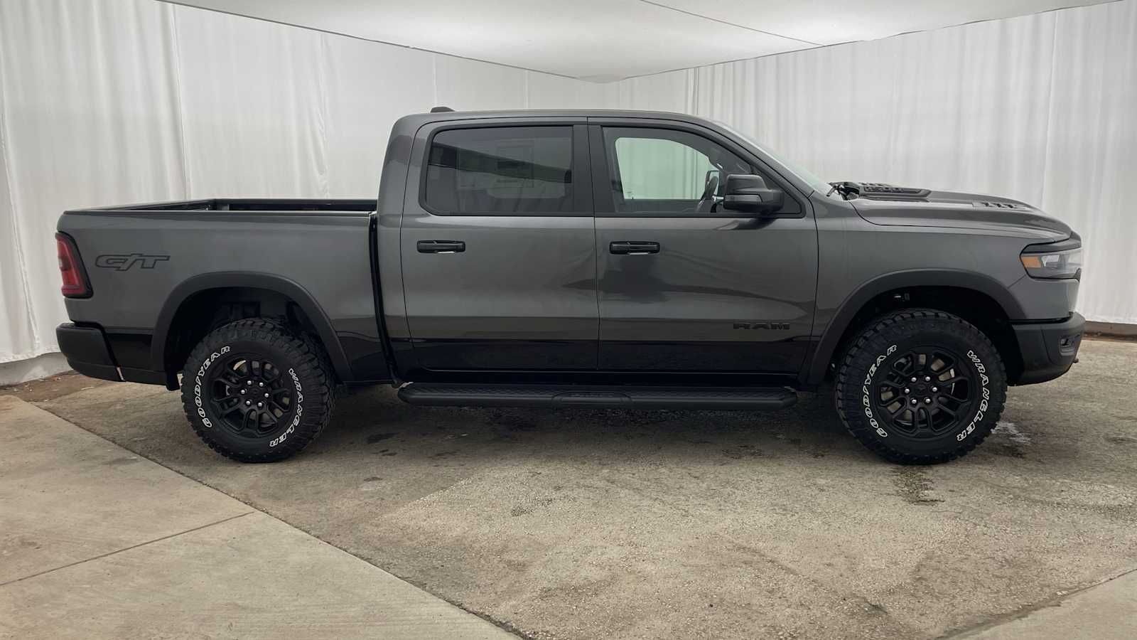 Thumbnail: 2025 RAM 1500 - 36