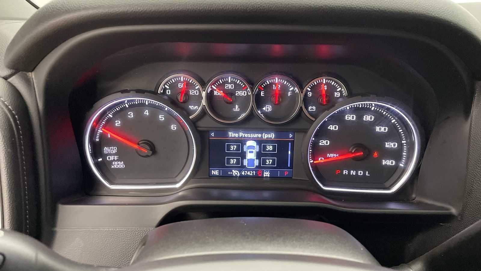 Thumbnail: 2019 Chevrolet Silverado 1500 - 19