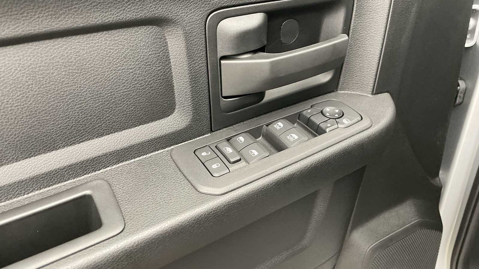 Thumbnail: 2026 RAM 3500 - 7