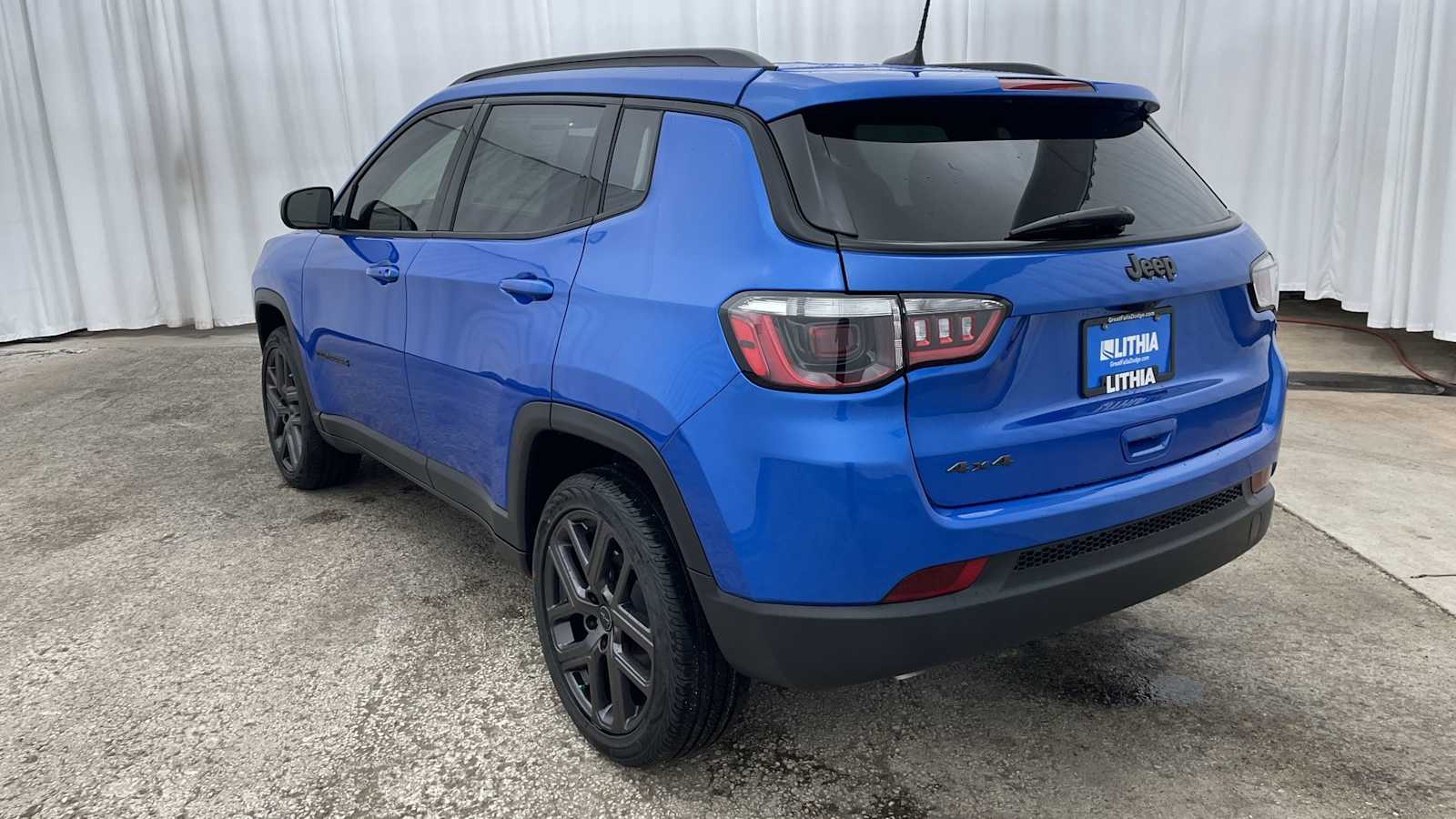 Thumbnail: 2026 Jeep Compass - 29