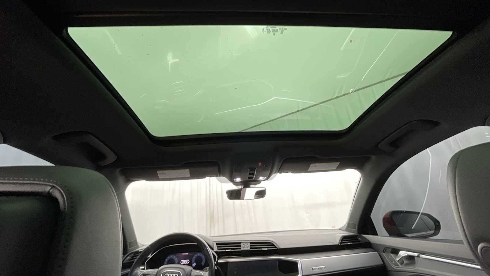 Thumbnail: 2021 Audi Q3 - 9