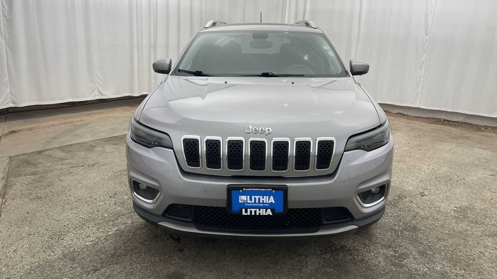 Thumbnail: 2019 Jeep Cherokee - 39