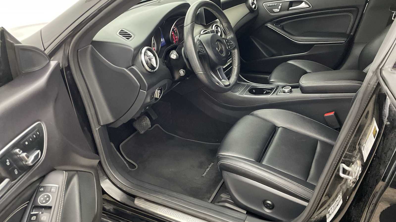 Thumbnail: 2018 Mercedes-Benz CLA - 2