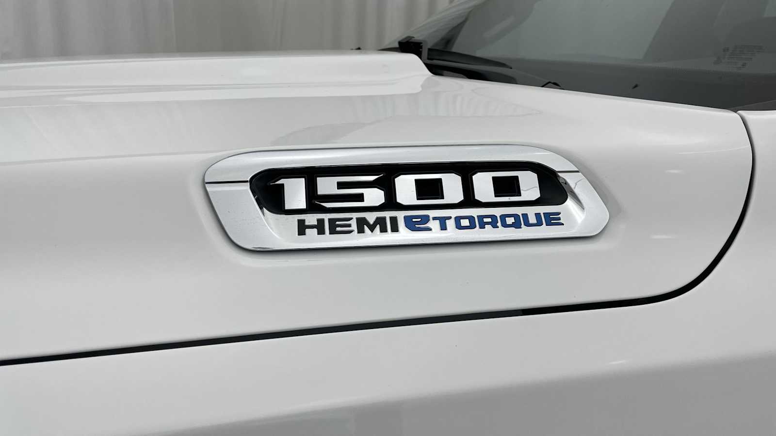 Thumbnail: 2023 RAM 1500 - 40