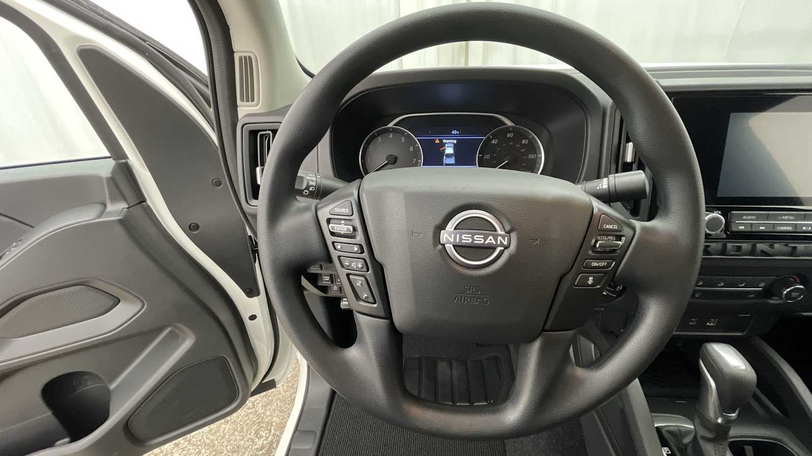 Thumbnail: 2025 Nissan Frontier - 11