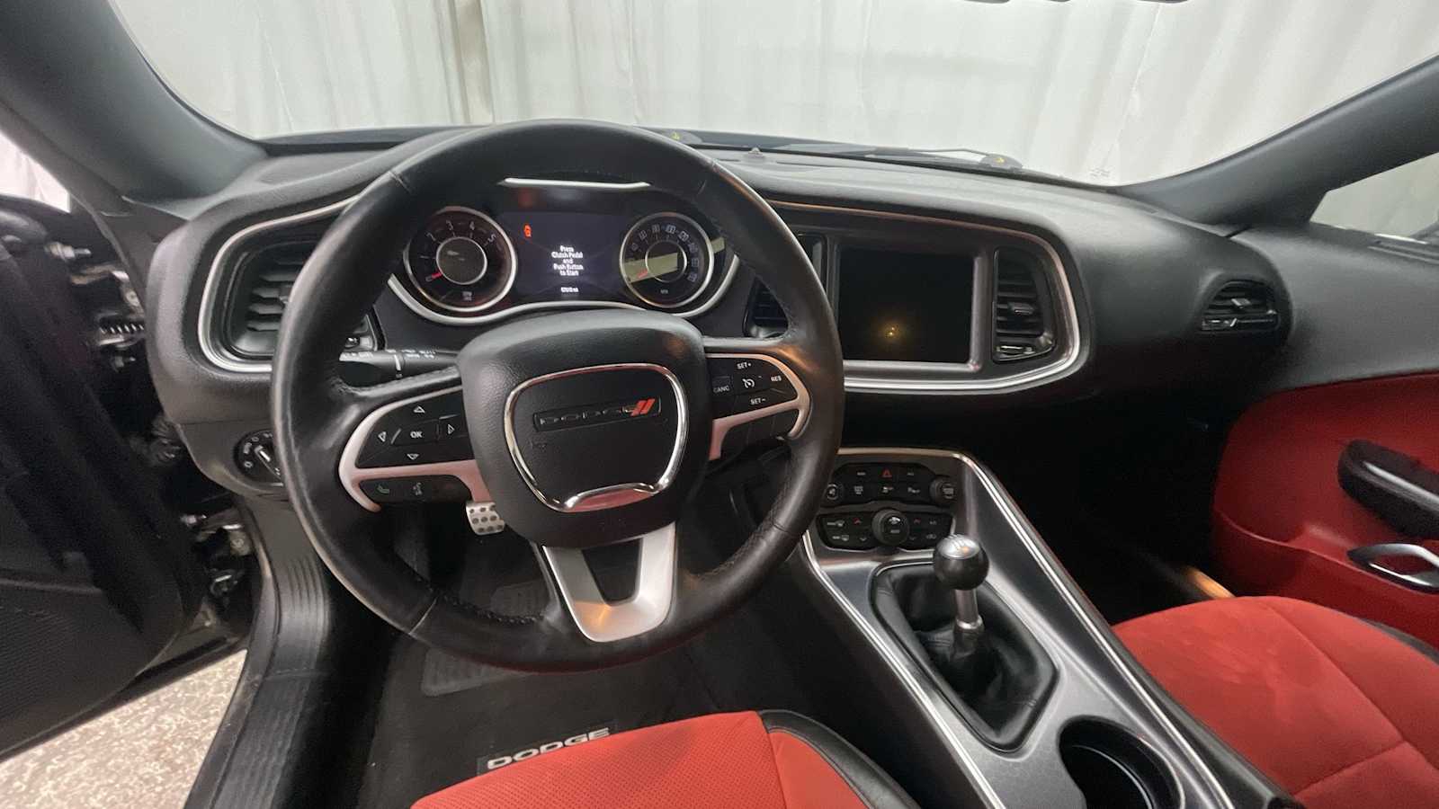 Thumbnail: 2015 Dodge Challenger - 3