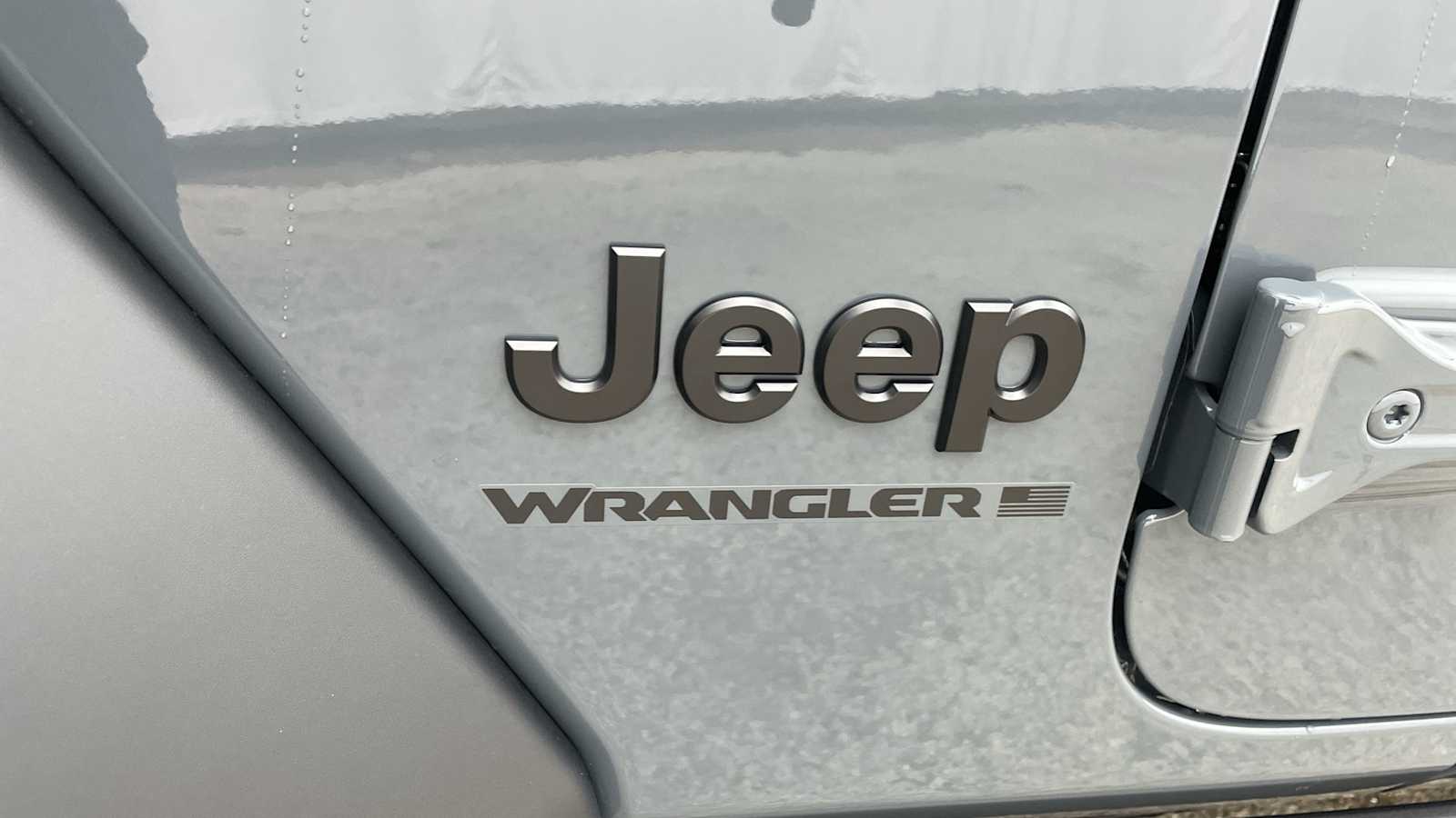 Thumbnail: 2026 Jeep Wrangler - 40
