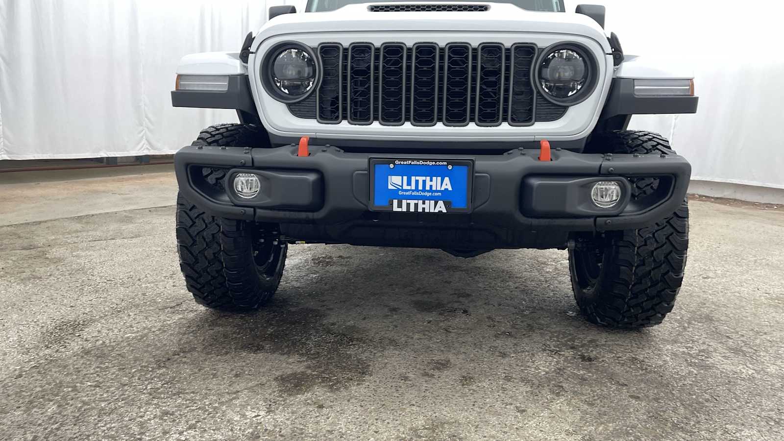 Thumbnail: 2025 Jeep Gladiator - 39