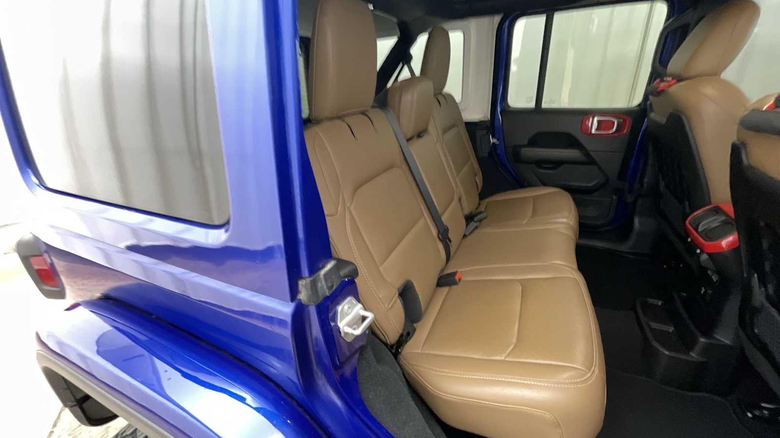 Thumbnail: 2020 Jeep Wrangler - 10