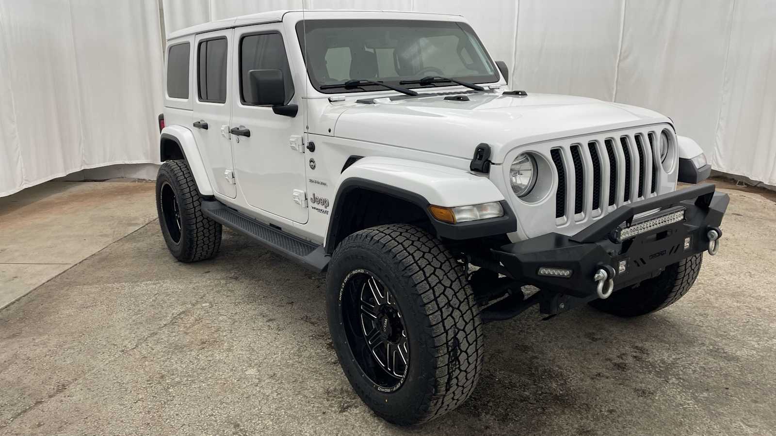 Thumbnail: 2020 Jeep Wrangler - 39