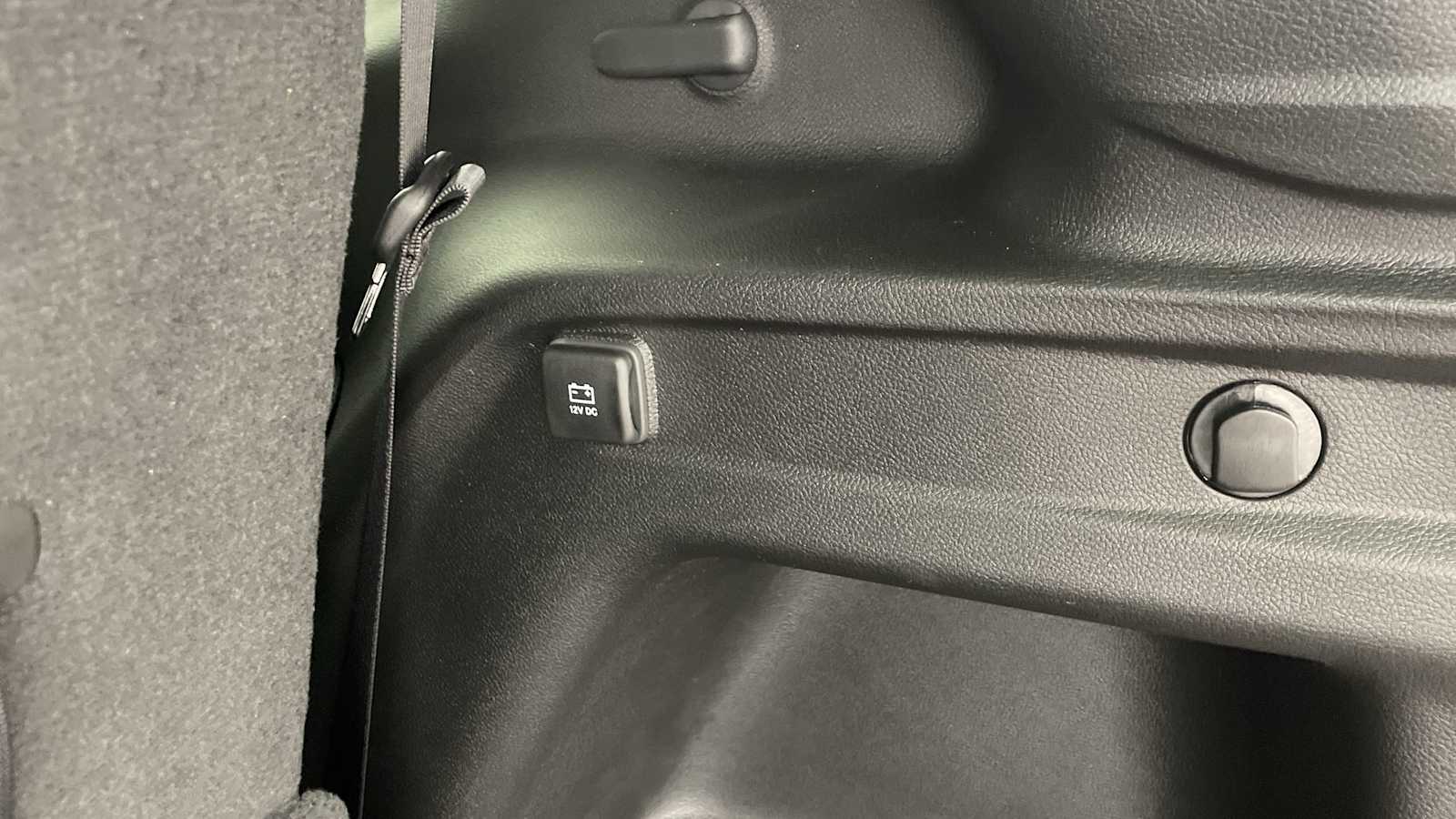 Thumbnail: 2025 Jeep Grand Cherokee - 30