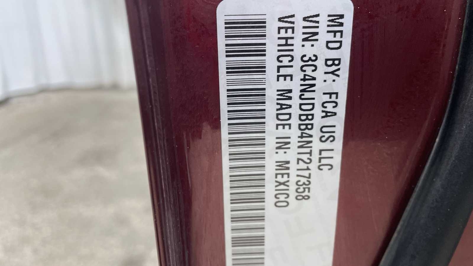 Thumbnail: 2022 Jeep Compass - 28