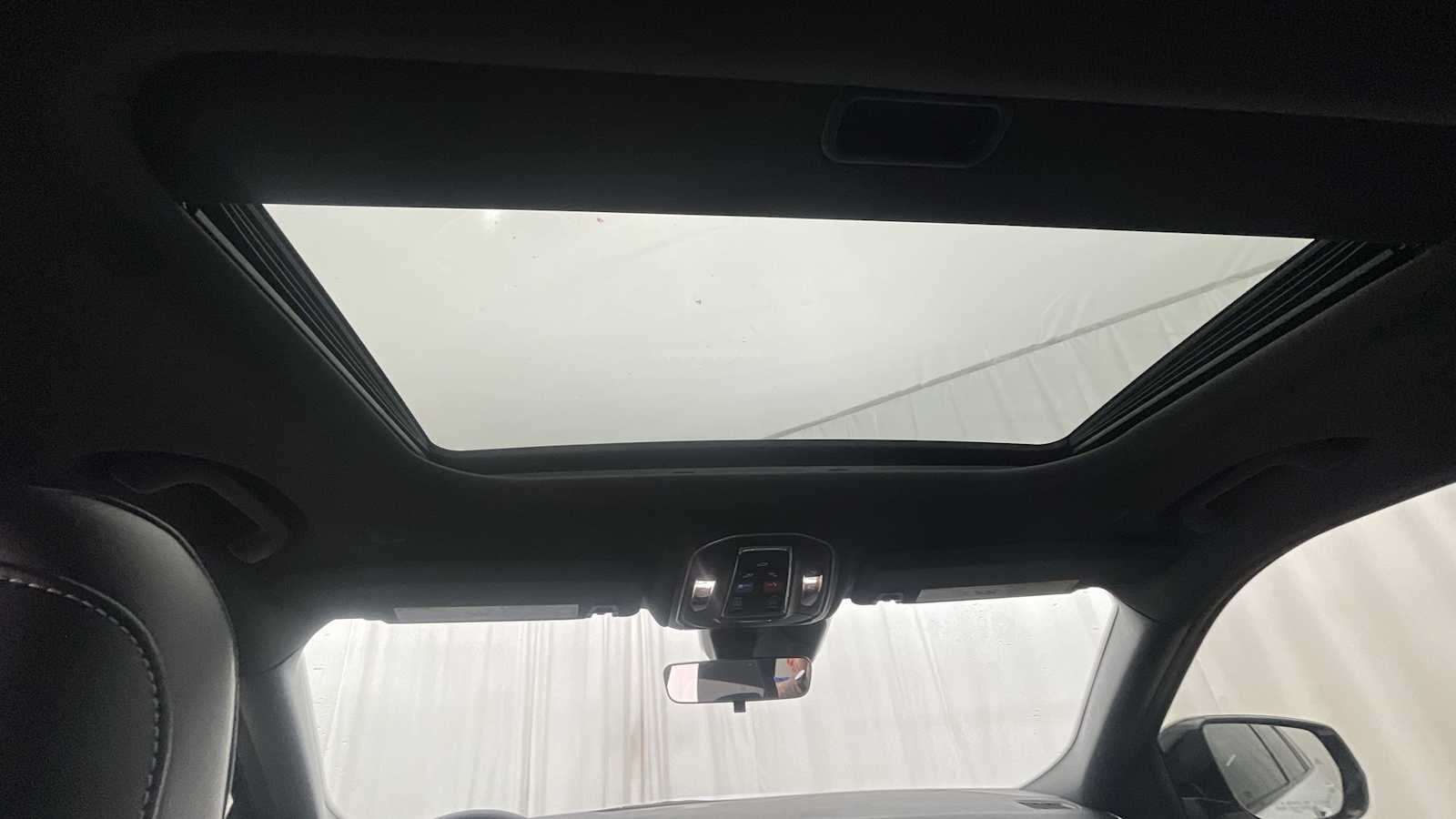 Thumbnail: 2025 Jeep Grand Cherokee - 8