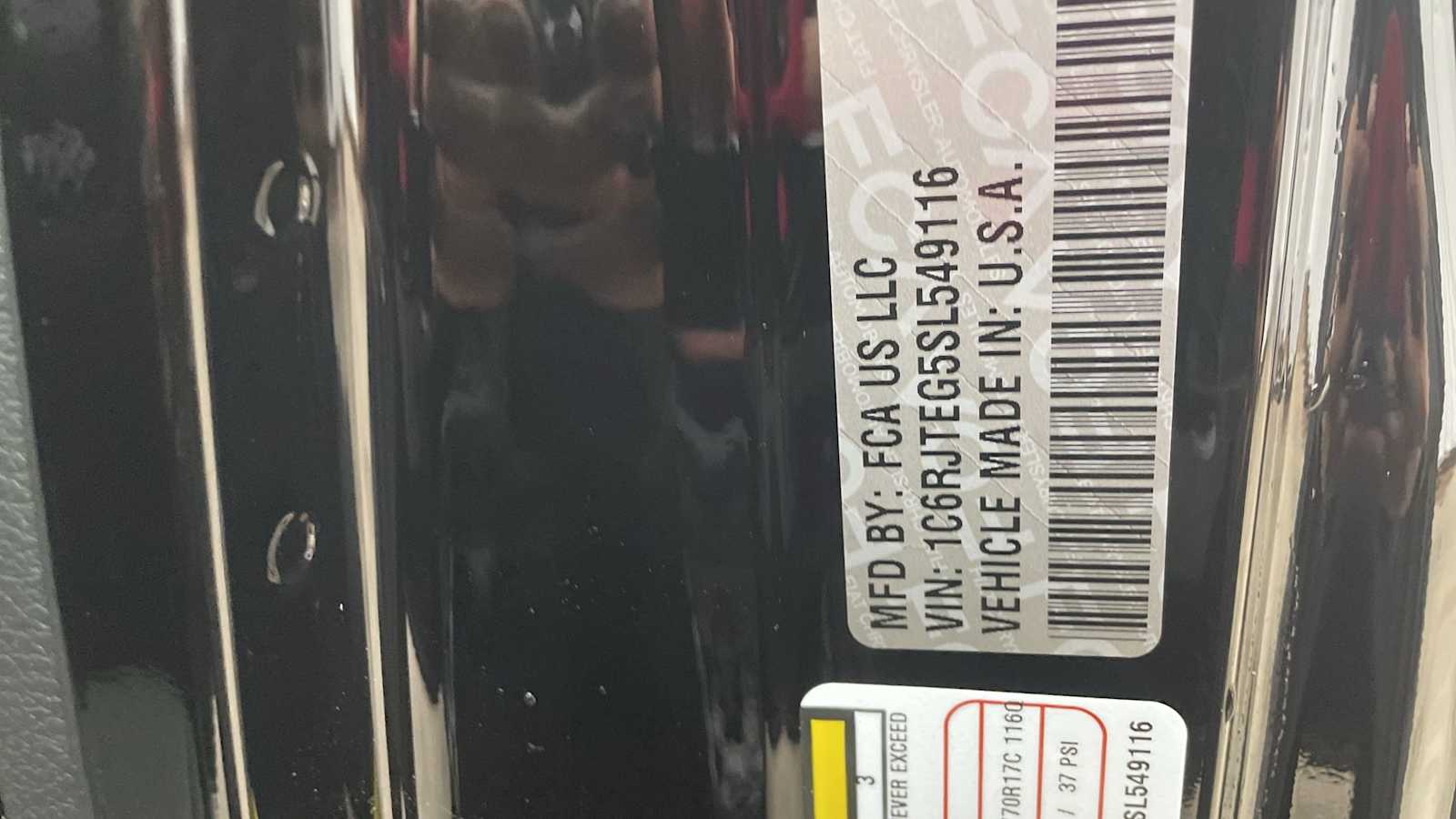 Thumbnail: 2025 Jeep Gladiator - 29