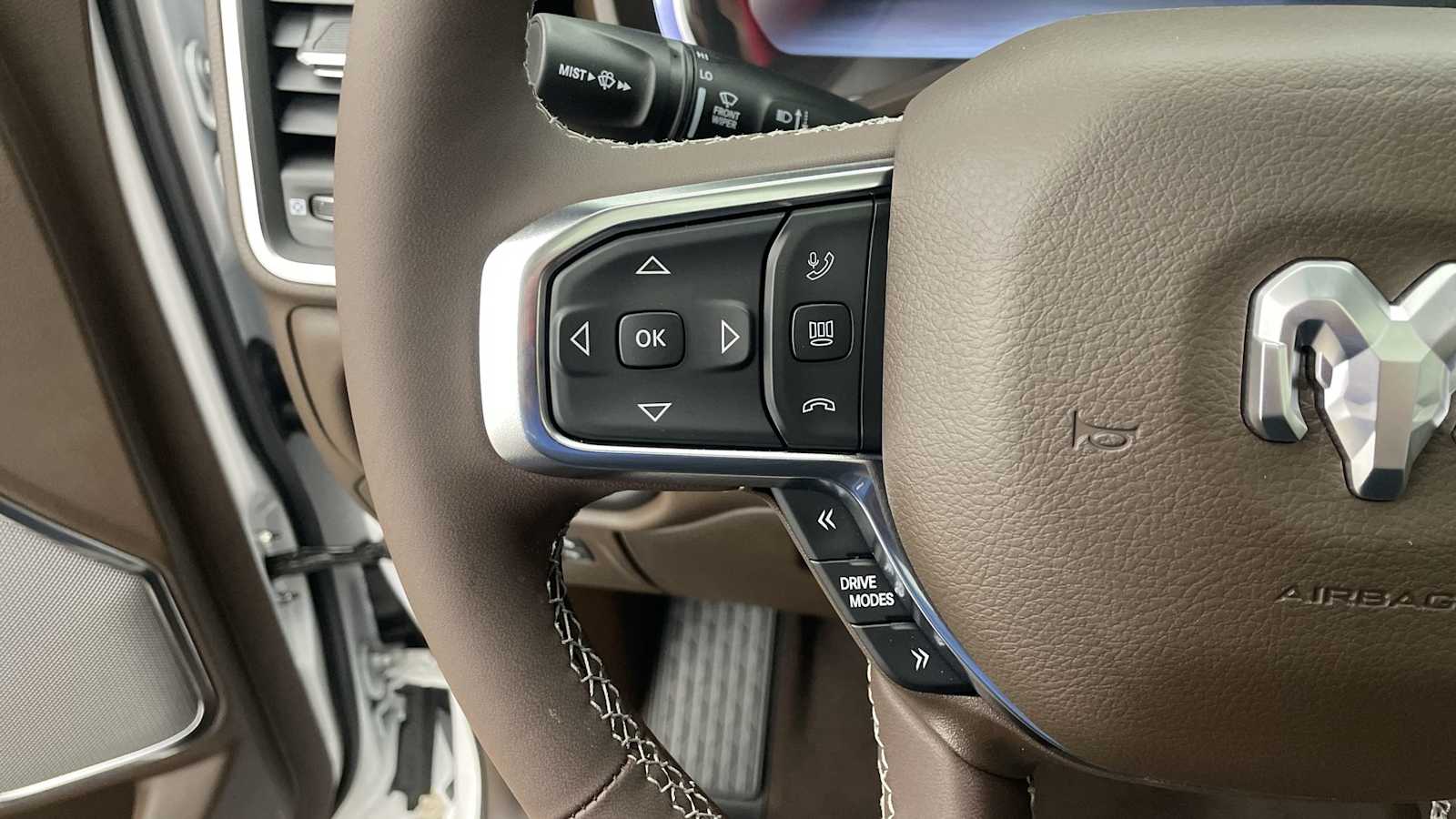 Thumbnail: 2026 RAM 1500 - 15