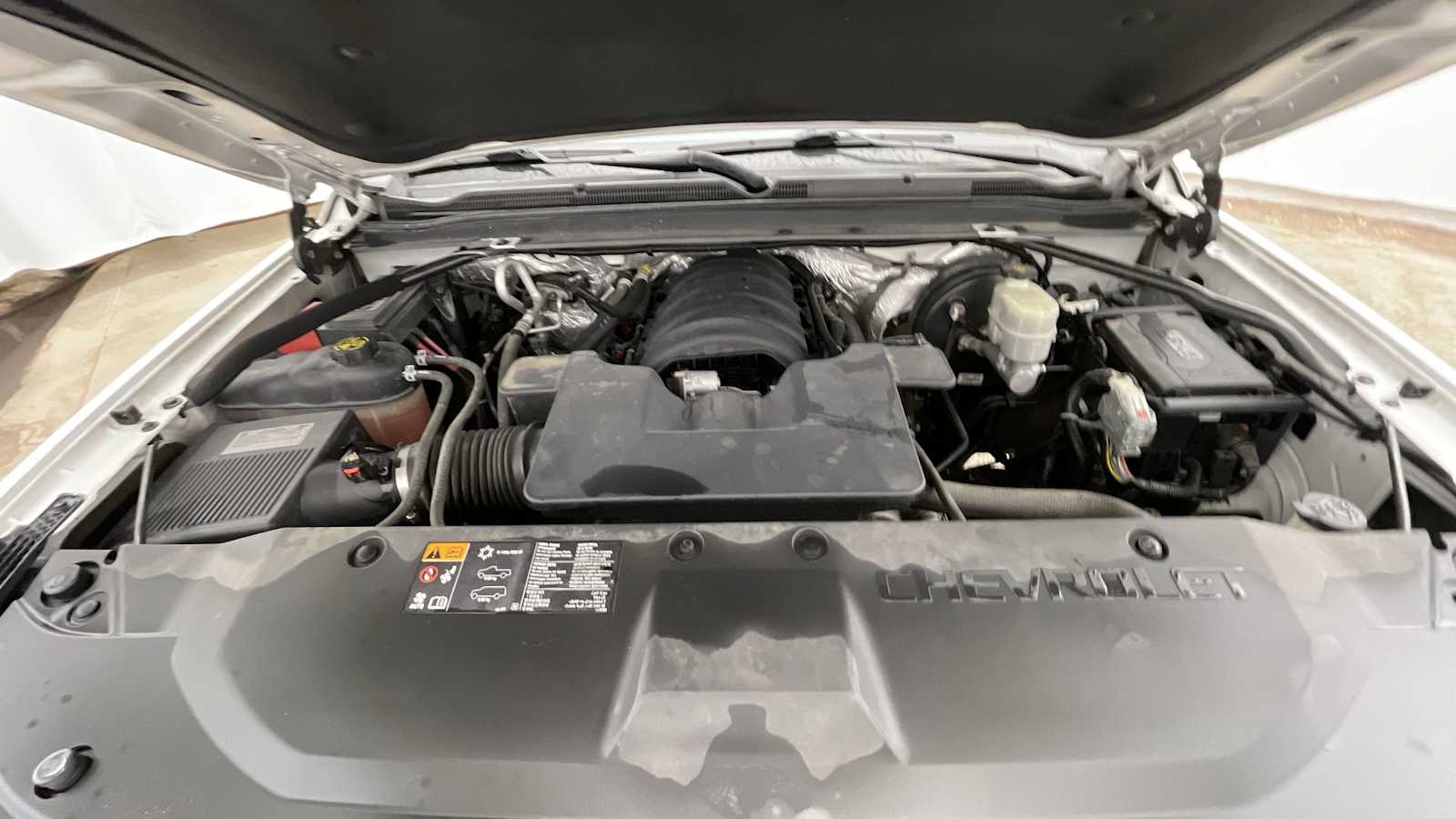 Thumbnail: 2016 Chevrolet Tahoe - 30