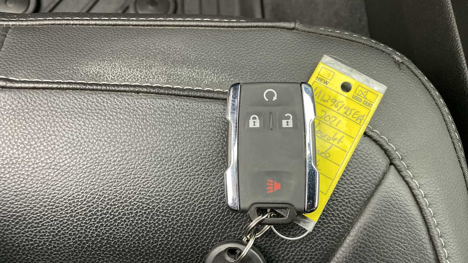 Thumbnail: 2021 Chevrolet Colorado - 22