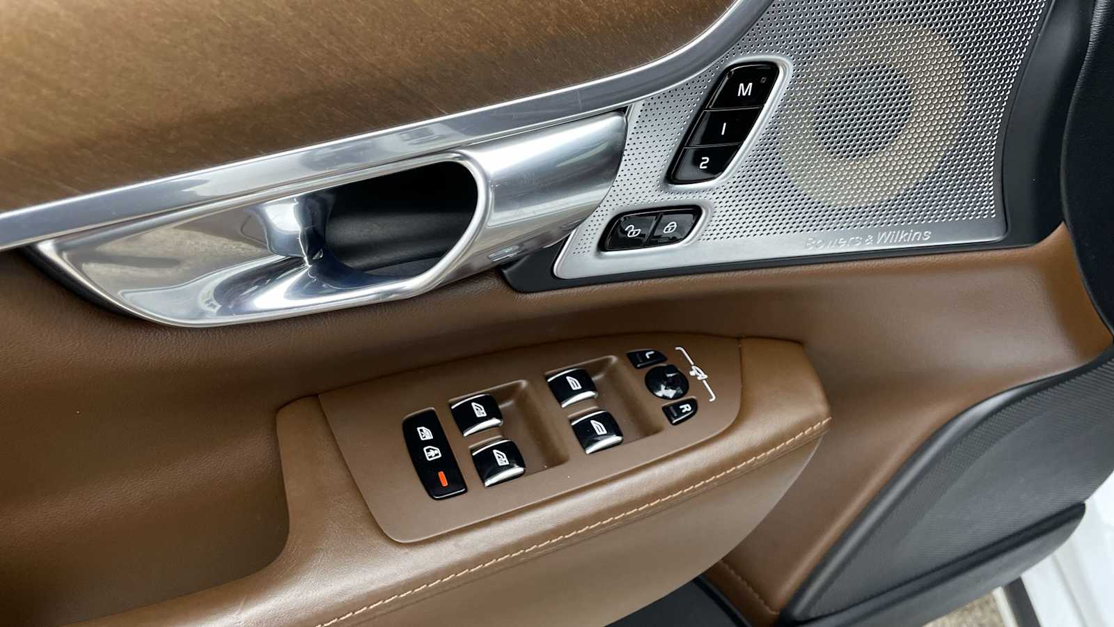 Thumbnail: 2018 Volvo S90 - 7