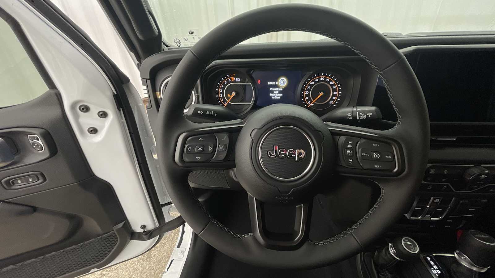 Thumbnail: 2026 Jeep Gladiator - 12