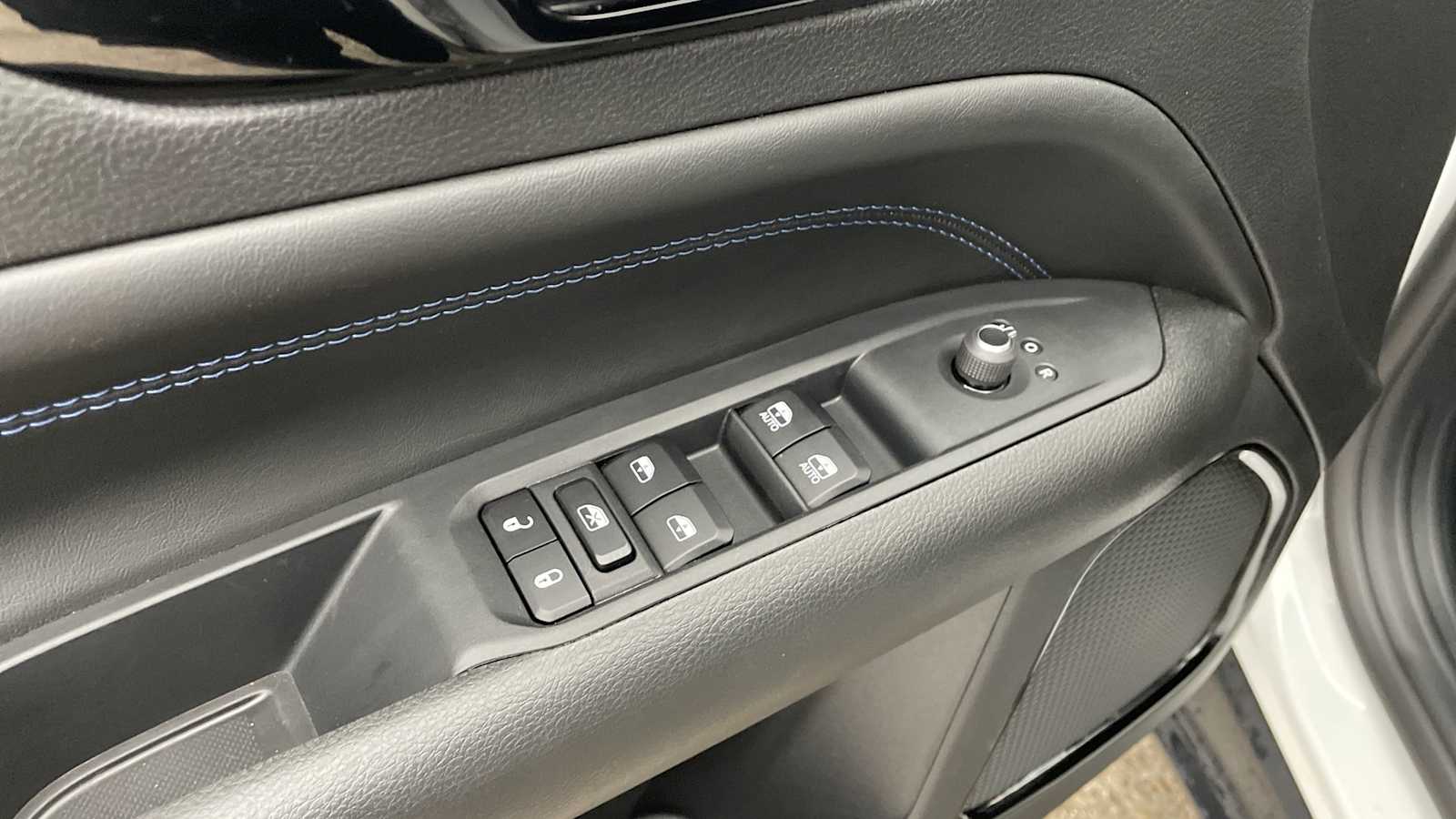 Thumbnail: 2026 Jeep Compass - 6