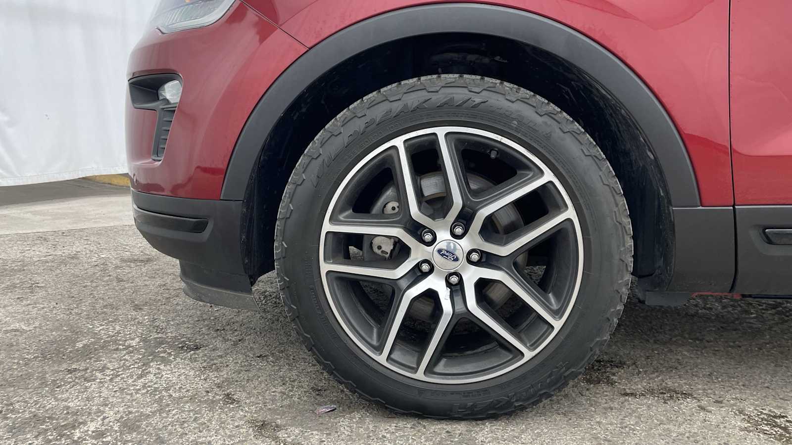 Thumbnail: 2019 Ford Explorer - 43