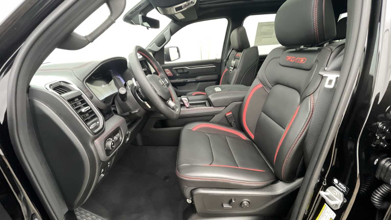 Thumbnail: 2026 RAM 1500 - 6