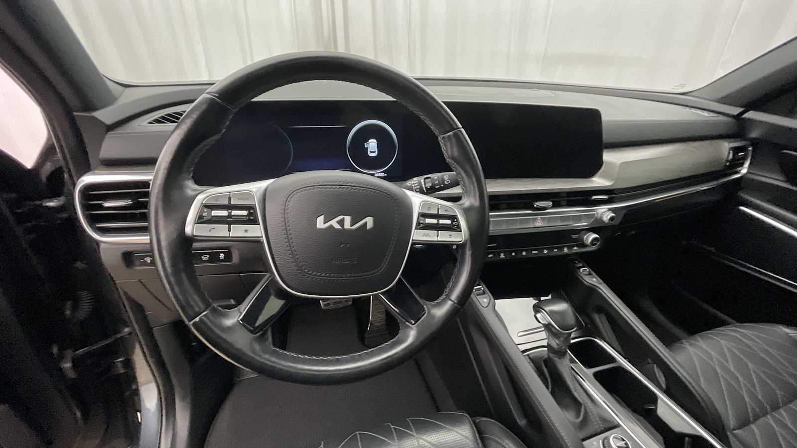 Thumbnail: 2023 Kia Telluride - 3