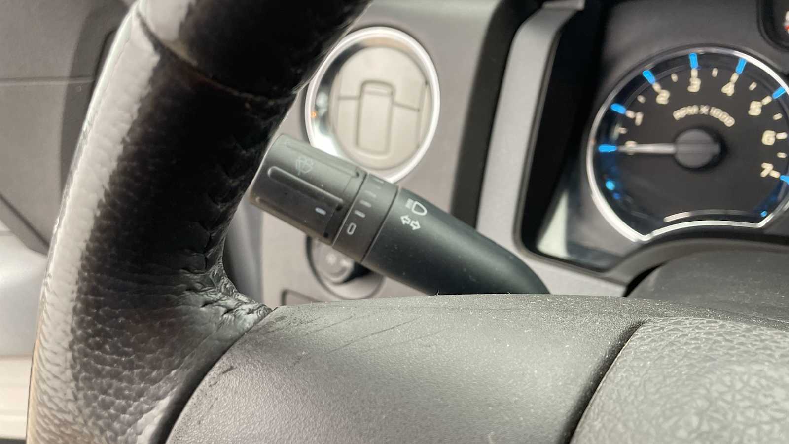 Thumbnail: 2011 Ford F-150 - 14