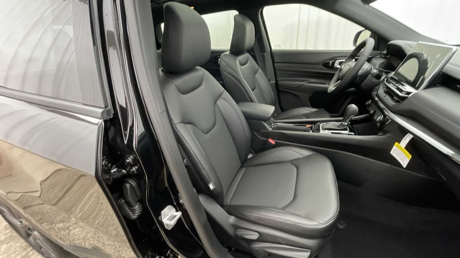 Thumbnail: 2026 Jeep Compass - 12