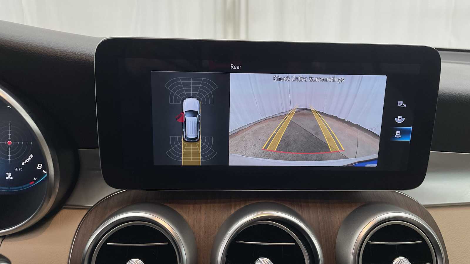 2022 Mercedes Benz GLC 300 4MATIC photo 3