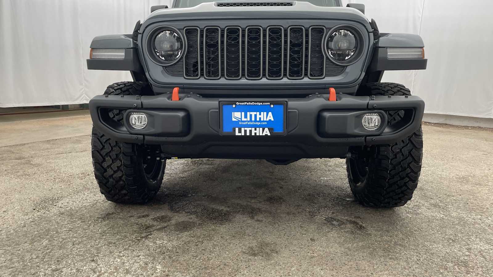 Thumbnail: 2025 Jeep Gladiator - 39