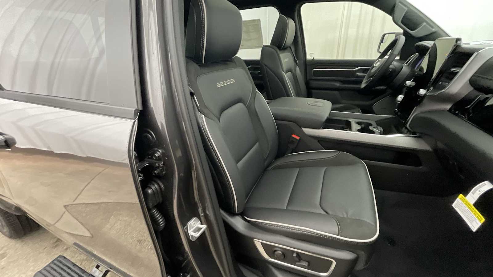 Thumbnail: 2026 RAM 1500 - 13