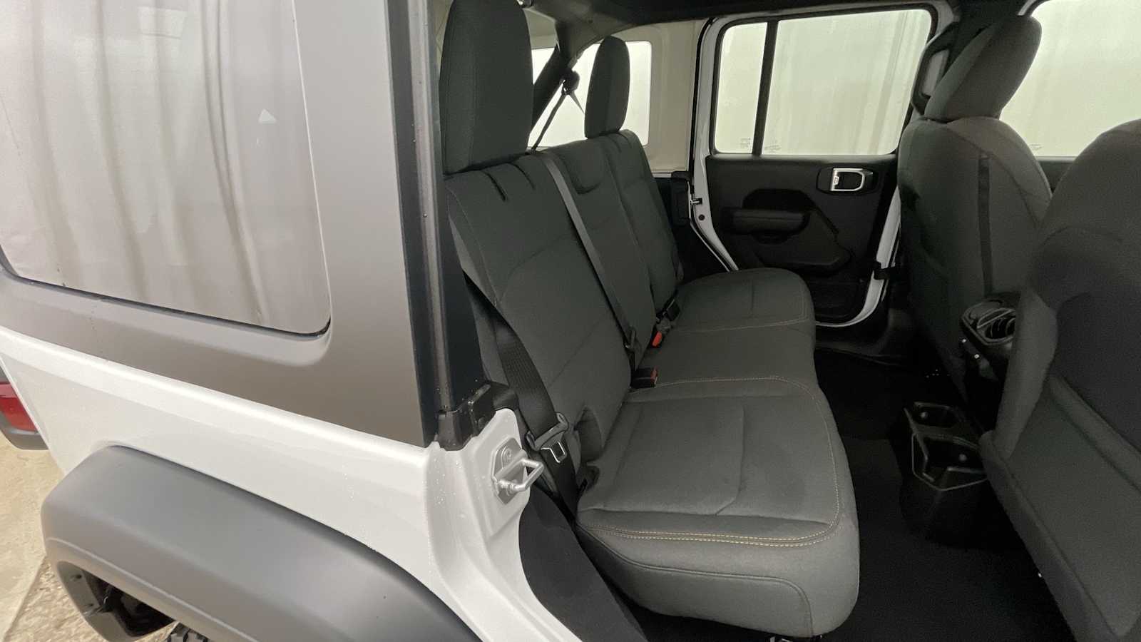 Thumbnail: 2026 Jeep Wrangler - 10