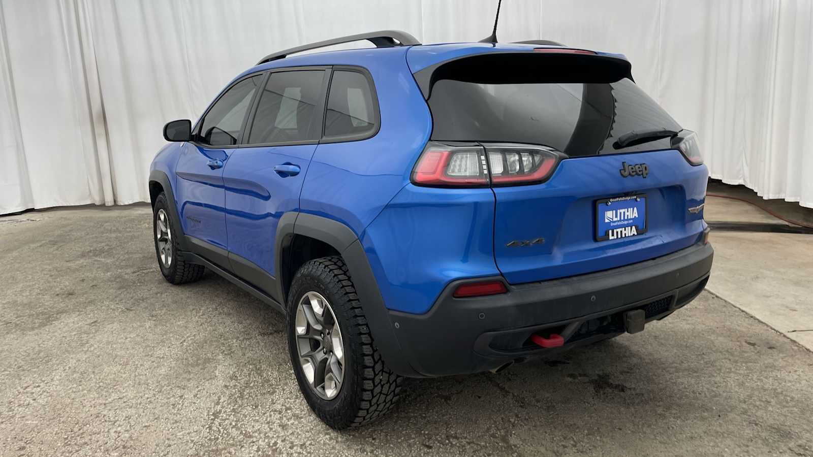 Thumbnail: 2019 Jeep Cherokee - 34