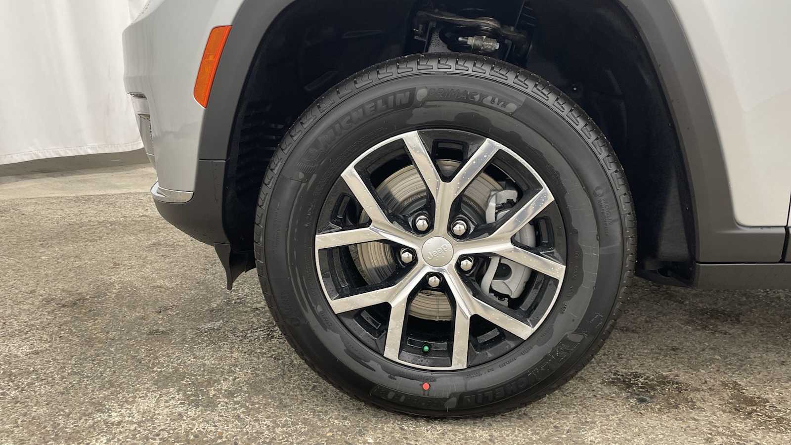 Thumbnail: 2025 Jeep Grand Cherokee - 44