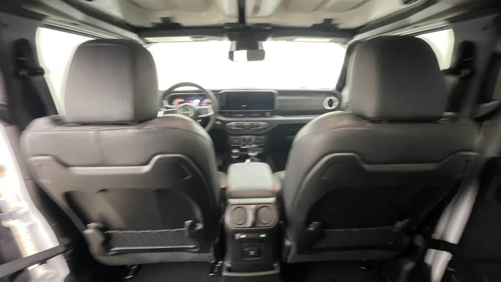 Thumbnail: 2026 Jeep Wrangler - 8