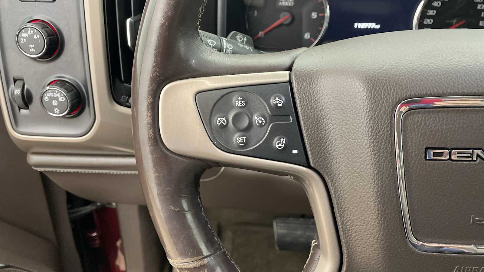Thumbnail: 2016 GMC Sierra 1500 - 14