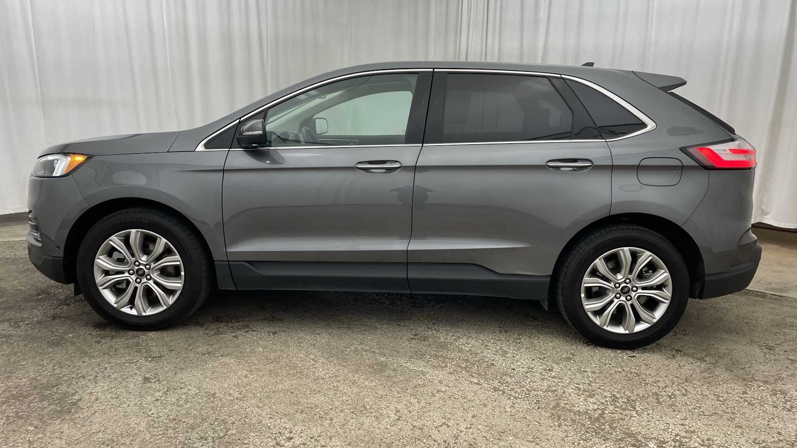 Thumbnail: 2024 Ford Edge - 29