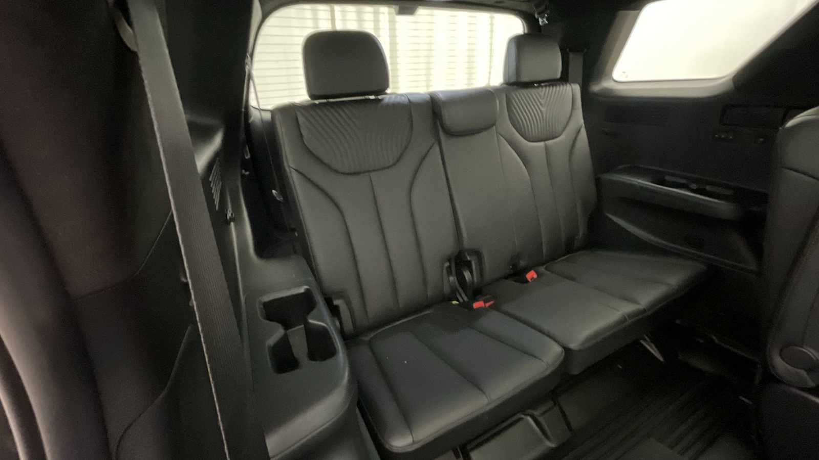 Thumbnail: 2023 Hyundai Palisade - 12