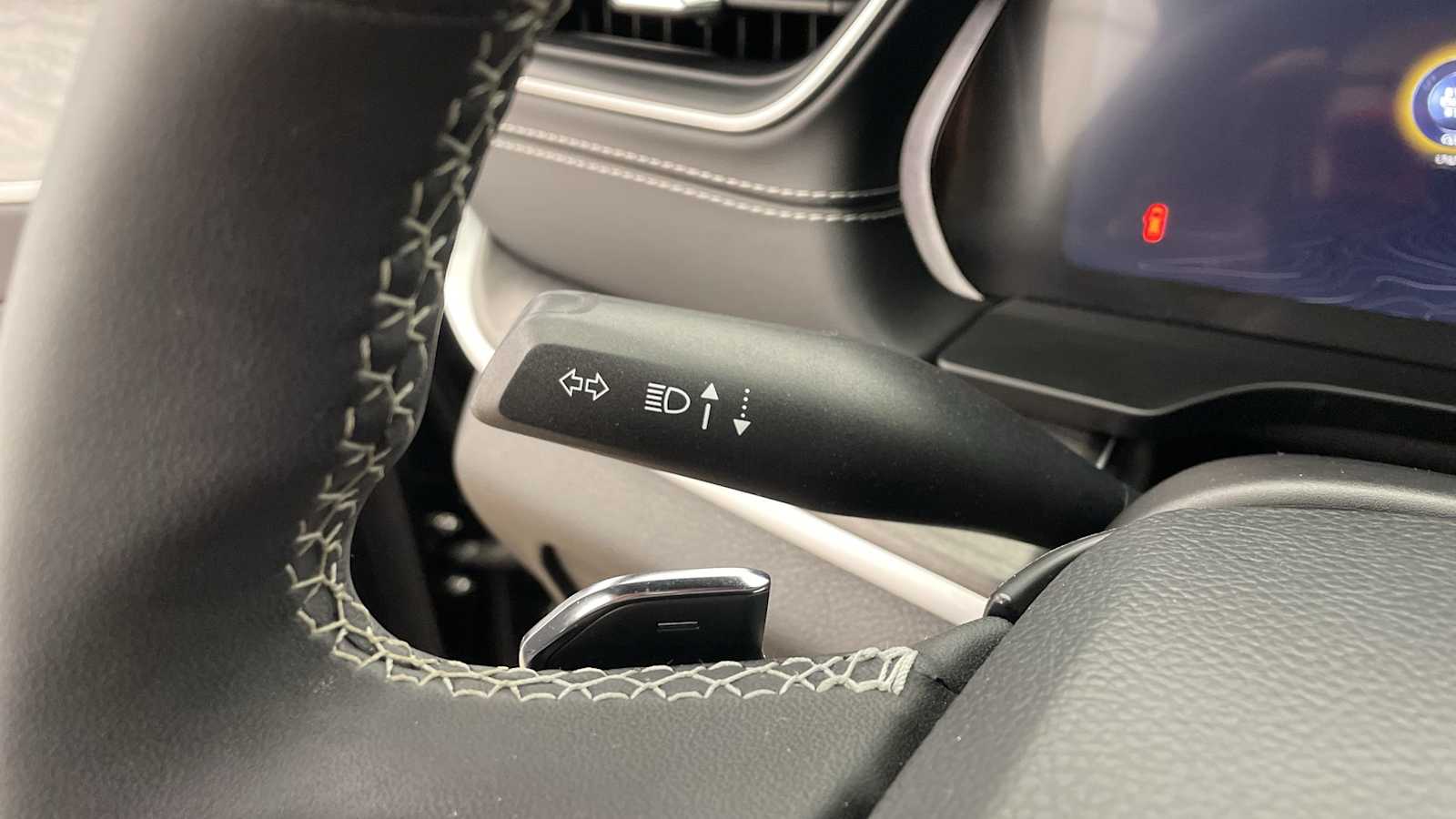 Thumbnail: 2025 Jeep Grand Cherokee - 18