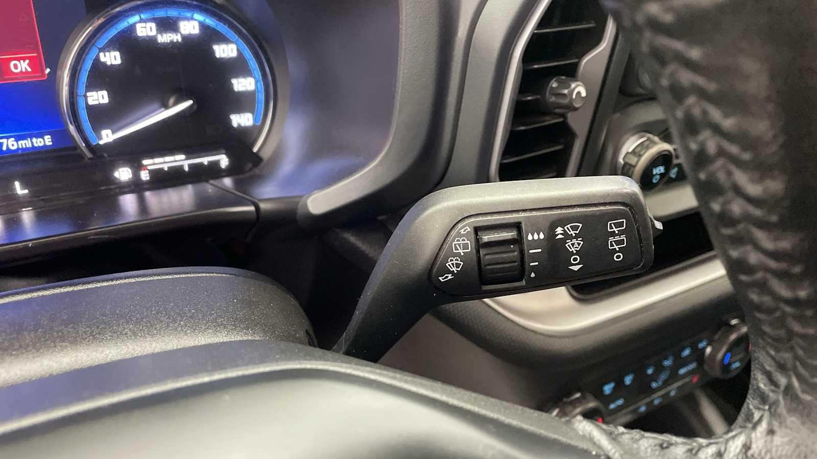 Thumbnail: 2021 Ford Bronco Sport - 15