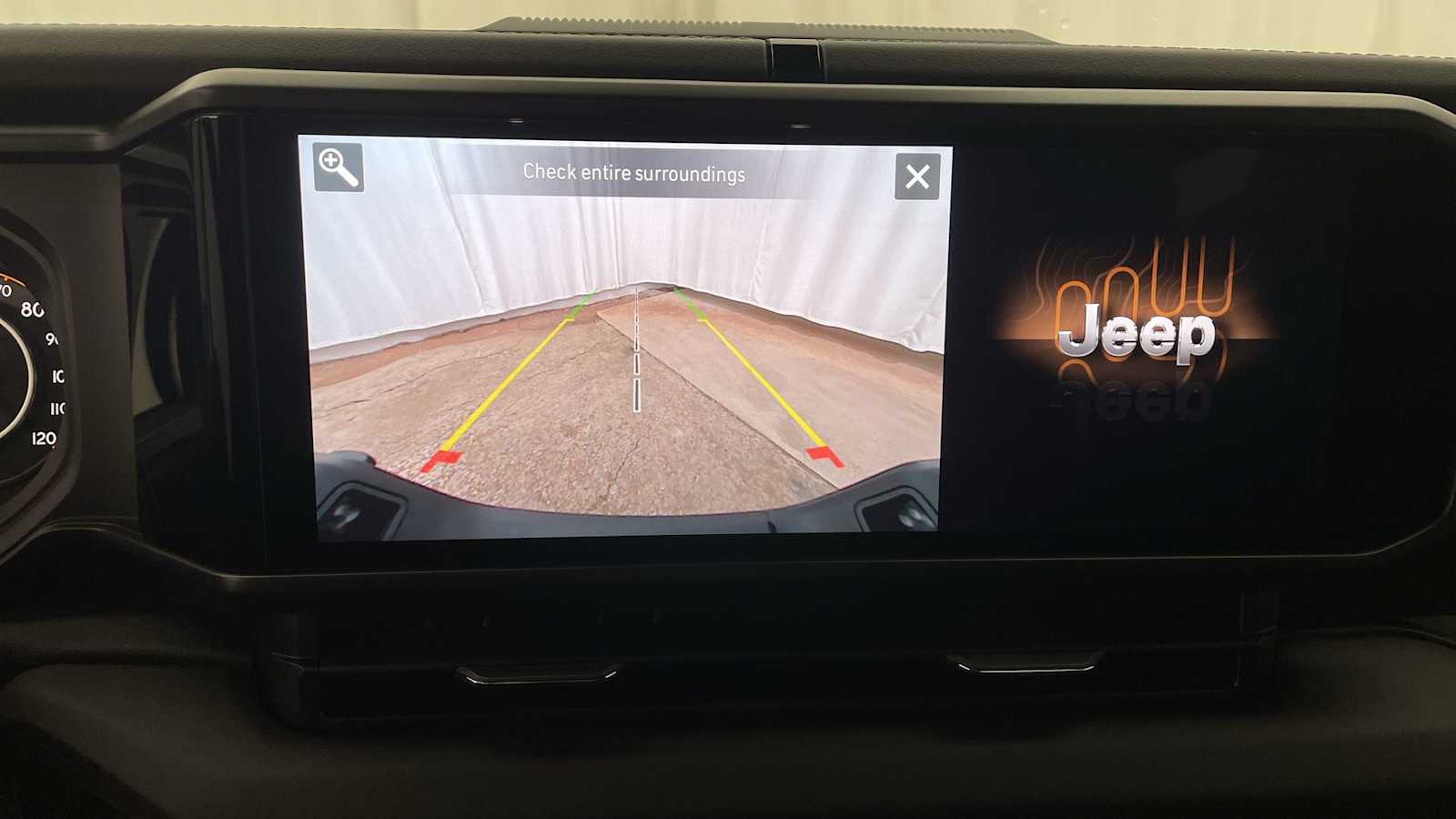 Thumbnail: 2026 Jeep Gladiator - 4