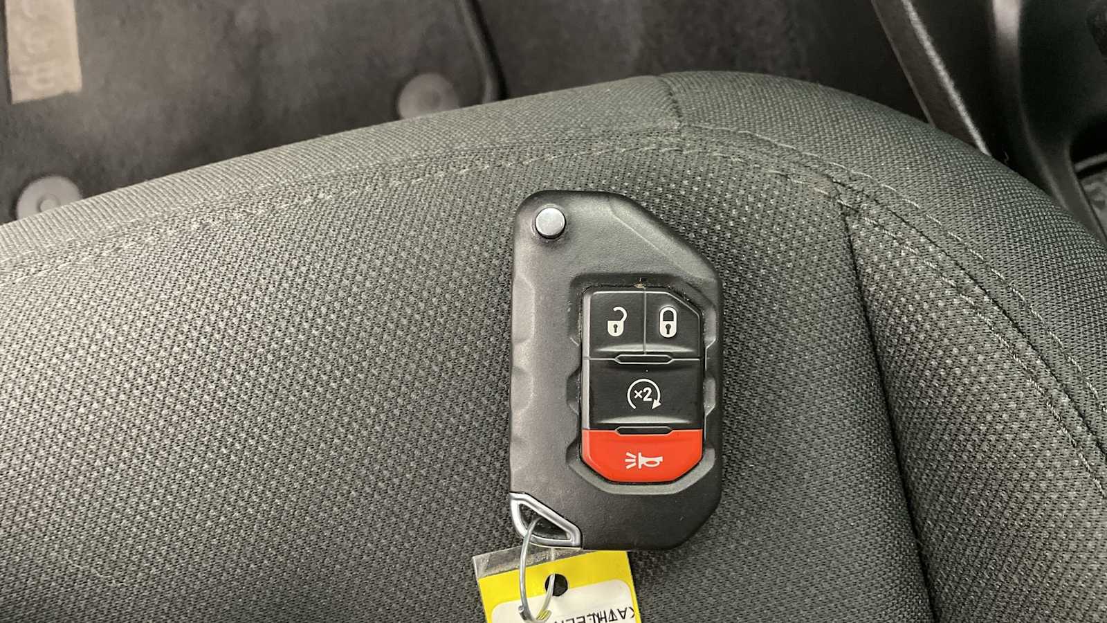 Thumbnail: 2020 Jeep Wrangler - 22