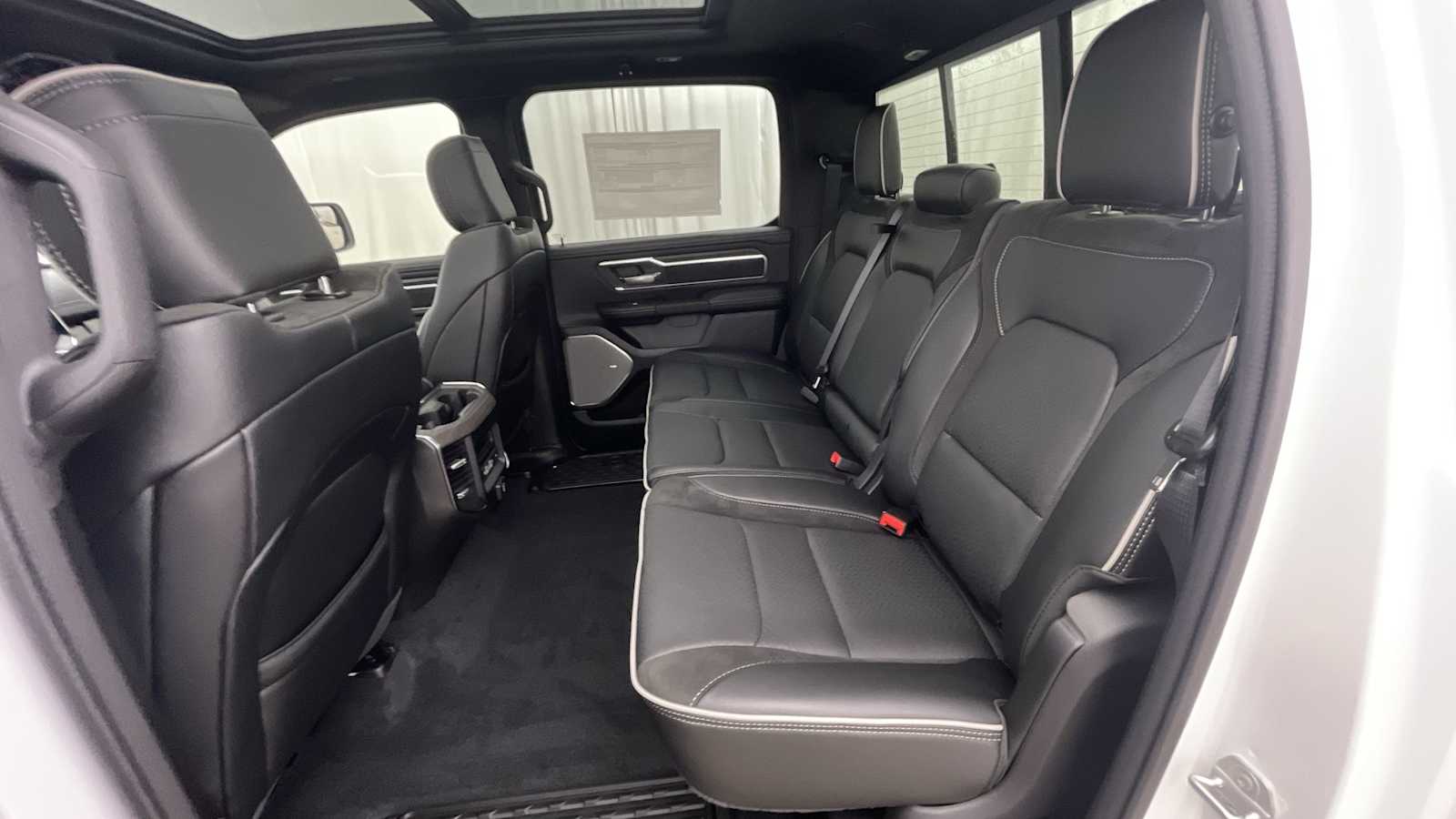 Thumbnail: 2026 RAM 1500 - 10