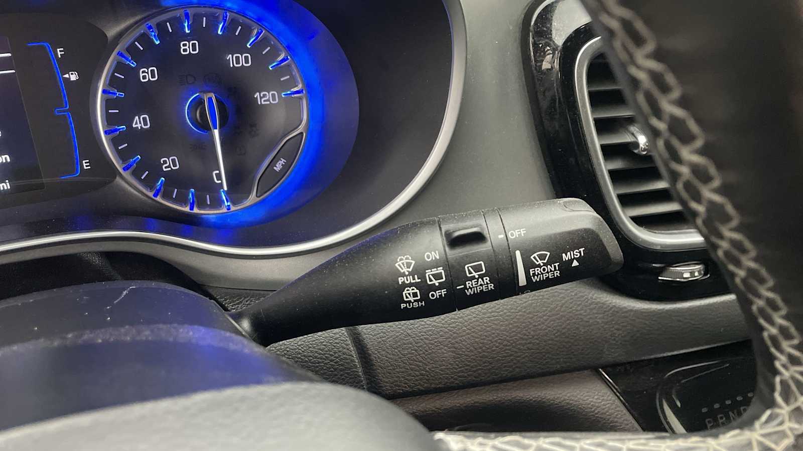 Thumbnail: 2019 Chrysler Pacifica - 15